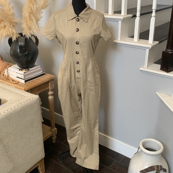 Pants - Women Cargo Sleeveless Jumpsuit